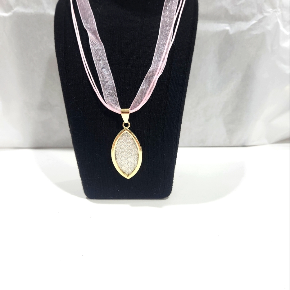 Fashionable Pendant